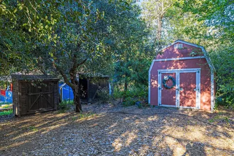 Exterior - 964 Chapin Dr, Julian, CA 92036 photo 15 of 24