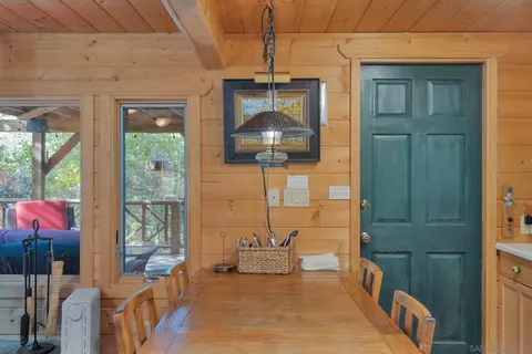 Dining - 964 Chapin Dr, Julian, CA 92036 photo 4 of 5