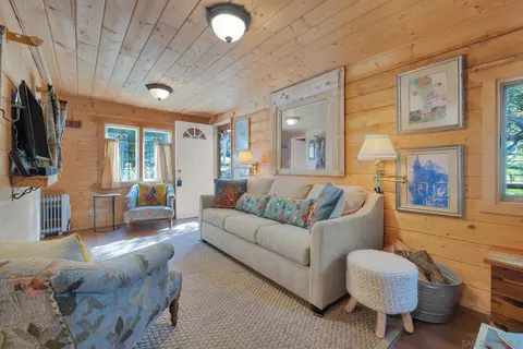 Living - 964 Chapin Dr, Julian, CA 92036 photo 3 of 4