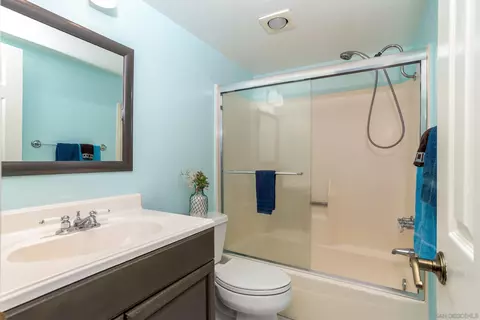 9445 Carlton Oaks Dr #D, Santee, CA 92071 photo 44