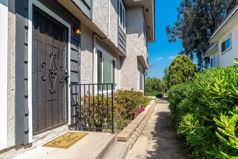 9445 Carlton Oaks Dr #D, Santee, CA 92071 photo 22