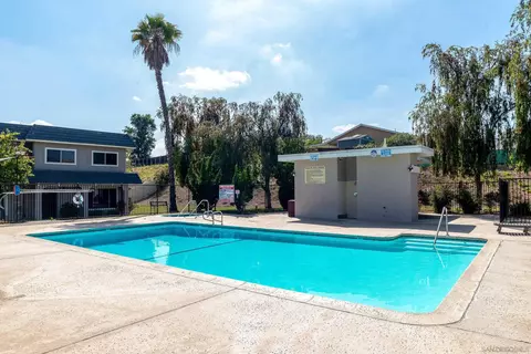 9445 Carlton Oaks Dr #D, Santee, CA 92071 photo 47