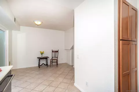 9445 Carlton Oaks Dr #D, Santee, CA 92071 photo 13