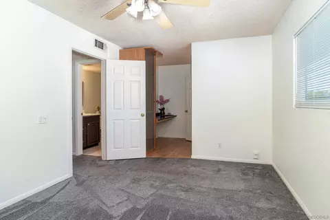 9445 Carlton Oaks Dr #D, Santee, CA 92071 photo 33