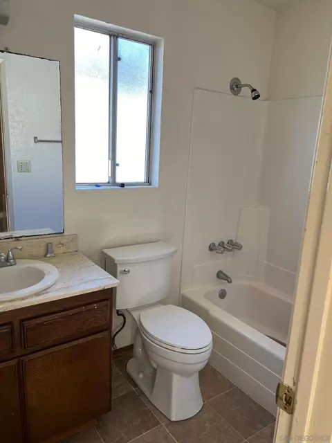 184 Lakeview Ave, Spring Valley, CA 91977 photo 14