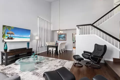 Living - 1769 Willowhaven Rd, Encinitas, CA 92024 photo 2 of 3