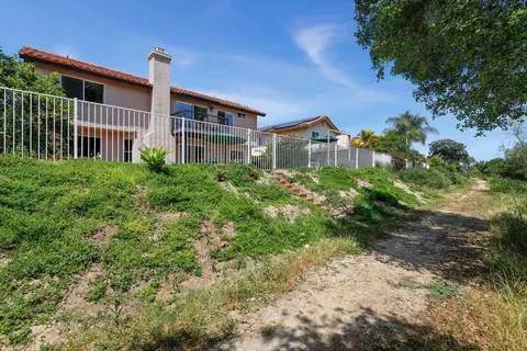 Exterior - 1769 Willowhaven Rd, Encinitas, CA 92024 photo 5 of 5