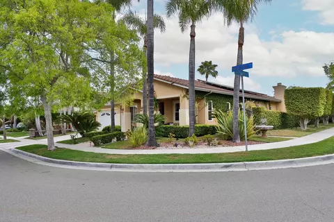 Exterior - 1622 Coolsprings Ct, Chula Vista, CA 91913 photo 17 of 18