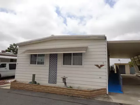 6 Blue Sky Ln, Oceanside, CA 92056