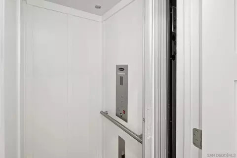 756 F Ave, Coronado, CA 92118 photo 5