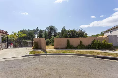mount elbrus ct, San Diego, CA 92117