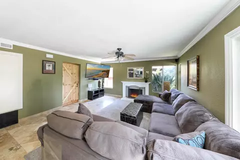 Living - 2607 Jacaranda Ave, Carlsbad, CA 92009 photo 3 of 3