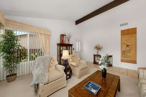 2711 S Barcelona St, Spring Valley, CA 91977 photo 4
