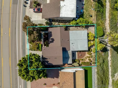 2711 S Barcelona St, Spring Valley, CA 91977 photo 31