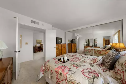 2711 S Barcelona St, Spring Valley, CA 91977 photo 22