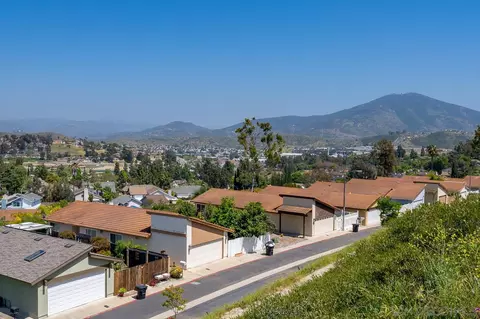 2711 S Barcelona St, Spring Valley, CA 91977 photo 27