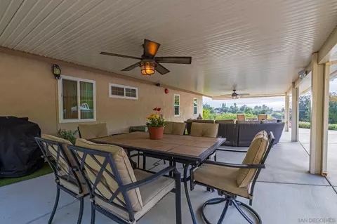 2320 E Mission Rd, Fallbrook, CA 92028 photo 28