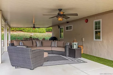 2320 E Mission Rd, Fallbrook, CA 92028 photo 30