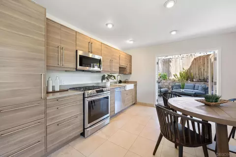 315 Clark St, Solana Beach, CA 92075 photo 11