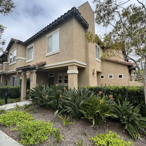6153 Citracado Cir, Carlsbad, CA 92009