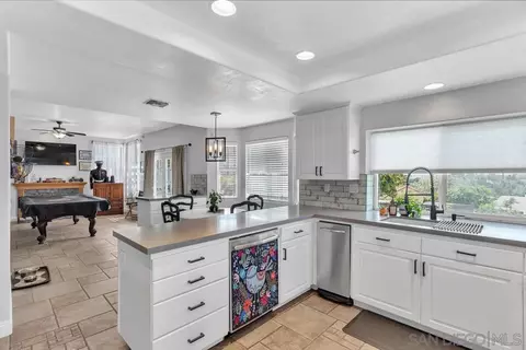 1990 Quiet Ranch Rd, Fallbrook, CA 92028 photo 14