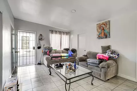 Living - 10260 Cook Ave, Riverside, CA 92503 photo 4 of 4