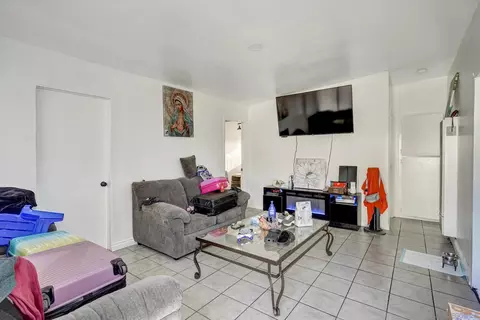 Living - 10260 Cook Ave, Riverside, CA 92503 photo 3 of 4