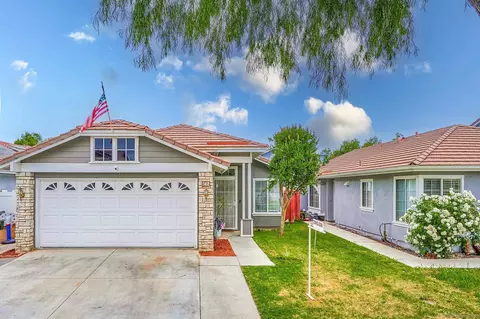 Exterior - 512 Coudures Way, Perris, CA 92571 photo 4 of 4