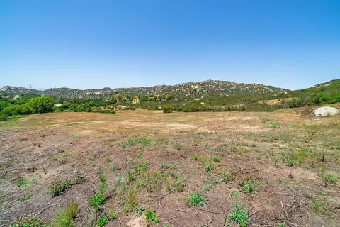 rainbow heights rd, Fallbrook, CA 92028 photo 6