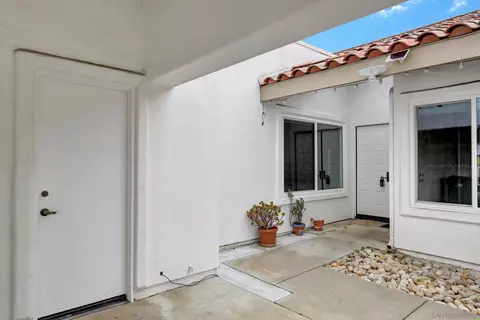 5093 Corinthia Way, Oceanside, CA 92056 photo 27