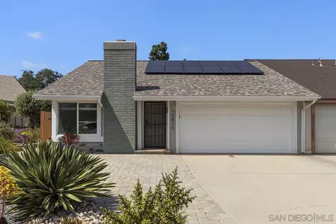 13875 Midgrove Ct, Poway, CA 92064