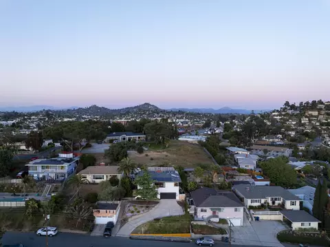 View/Area - 4701 Lee Ave, La Mesa, CA 91942 photo 1 of 8