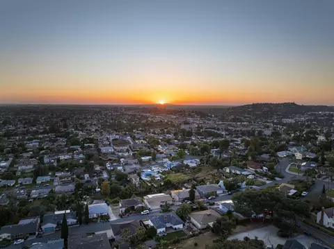 View/Area - 4701 Lee Ave, La Mesa, CA 91942 photo 3 of 8