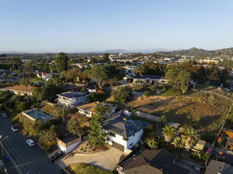 View/Area - 4701 Lee Ave, La Mesa, CA 91942 photo 8 of 8