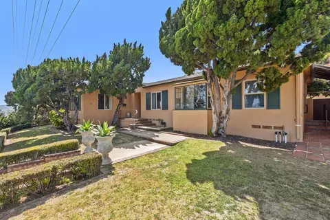 1954 Locust St, San Diego, CA 92106