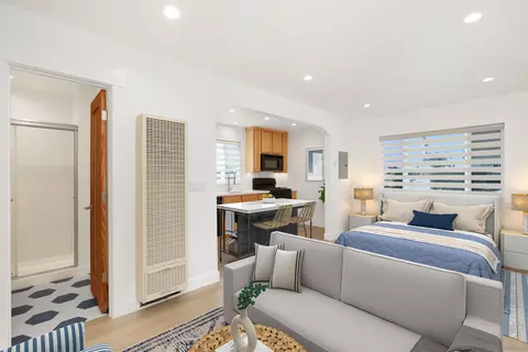 6101 Adelaide Ave #101, San Diego, CA 92115