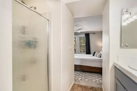 Bath - 1565 Hackberry Pl, Chula Vista, CA 91915 photo 3 of 5