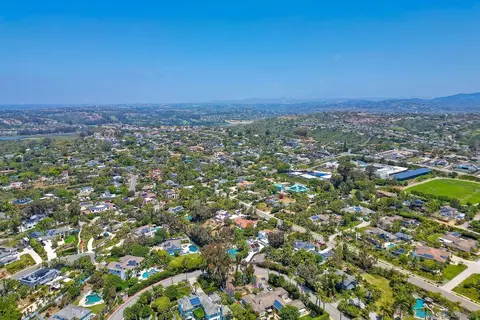 View/Area - 1408 Caudor St, Encinitas, CA 92024 photo 9 of 15
