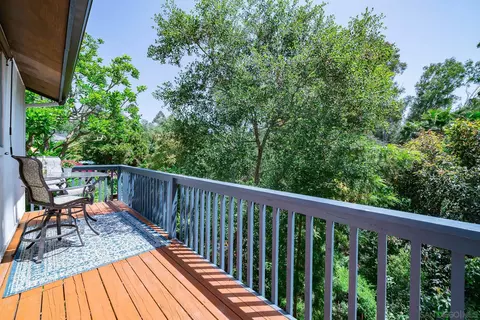 Exterior - 1836 Via Entrada, Fallbrook, CA 92028 photo 6 of 19