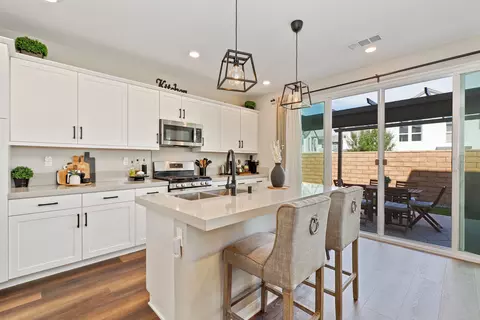 Kitchen - 1799 Whitmore Loop, Chula Vista, CA 91913 photo 2 of 4