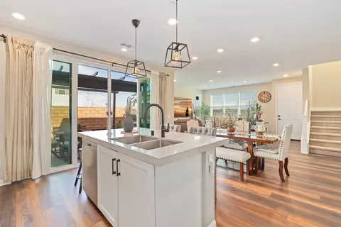 Kitchen - 1799 Whitmore Loop, Chula Vista, CA 91913 photo 3 of 4