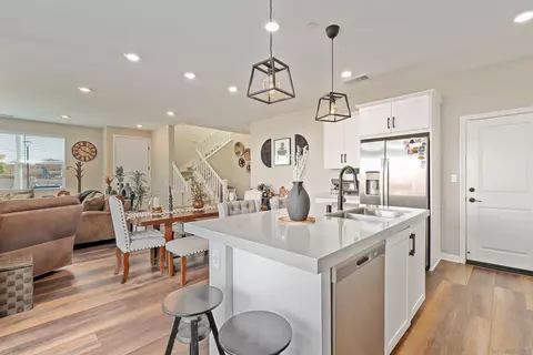 Kitchen - 1799 Whitmore Loop, Chula Vista, CA 91913 photo 4 of 4