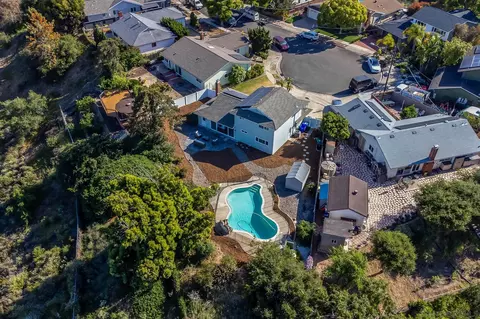 5565 Diane Ave, San Diego, CA 92117