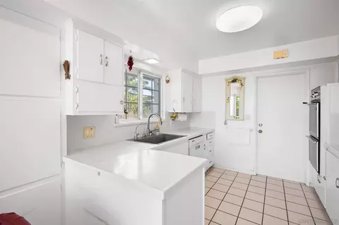 5903 Soledad Mountain Rd, La Jolla, CA 92037 photo 20