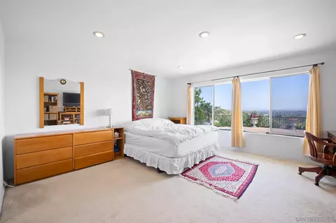 5903 Soledad Mountain Rd, La Jolla, CA 92037 photo 23