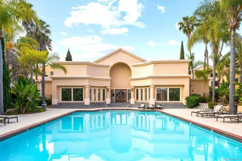 3925 Nobel Dr #21, San Diego, CA 92122