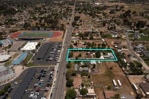View/Area - 1422 Hanson Ln, Ramona, CA 92065 photo 8 of 14