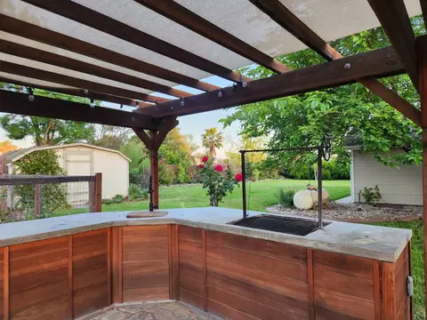 Exterior - 1422 Hanson Ln, Ramona, CA 92065 photo 8 of 17