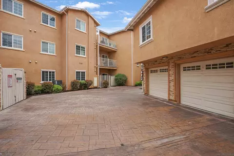 7056 Fulton St # 4, San Diego, CA 92111