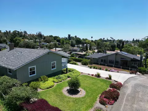 151 Via Floresta, Fallbrook, CA 92028 photo 12